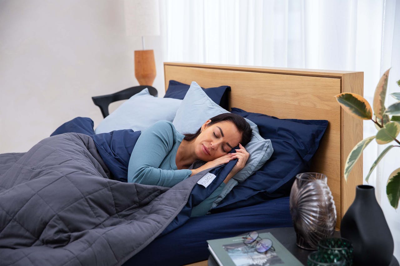 how to wash a weighted blanket